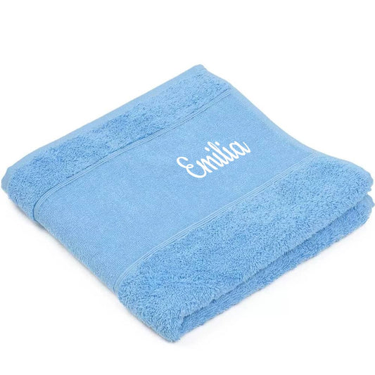 Hellblaues Handtuch Porto – Name oder Initialen elegant gestickt