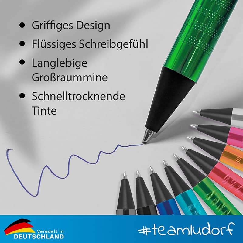 ALPHA Kugelschreiber im Detail – hochwertige Verarbeitung, elegantes Design und personalisierbare Gravur hervorgehoben.