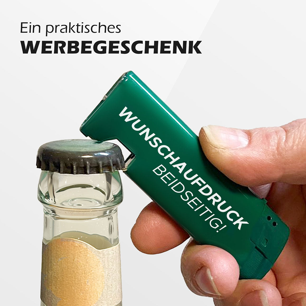Feuerzeug mit integriertem Flaschenöffner im Einsatz – praktische 2-in-1-Funktion