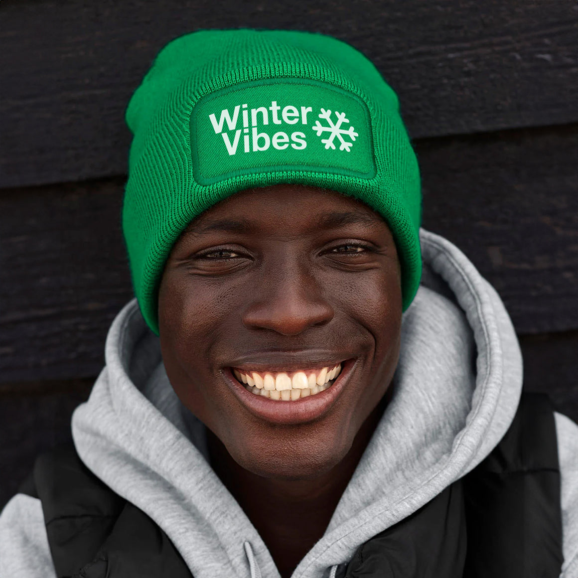 Wintermützen mit Weihnachtsmotiven #teamludorf