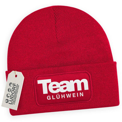 Wintermütze Team Glühwein in Rot – Weihnachtsmütze, festlich, personalisierbar