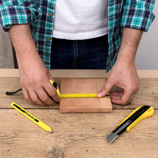 Detailansicht des Aufdrucks auf dem Bleistift